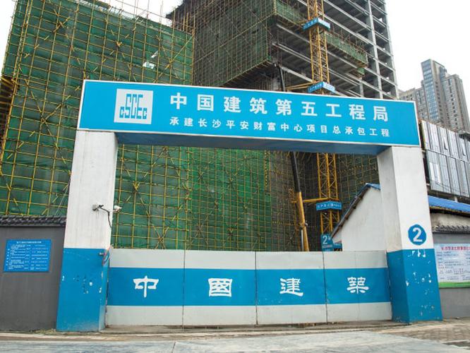 工地大門多少錢？拼東丹科技為您詳解價格與選型指南